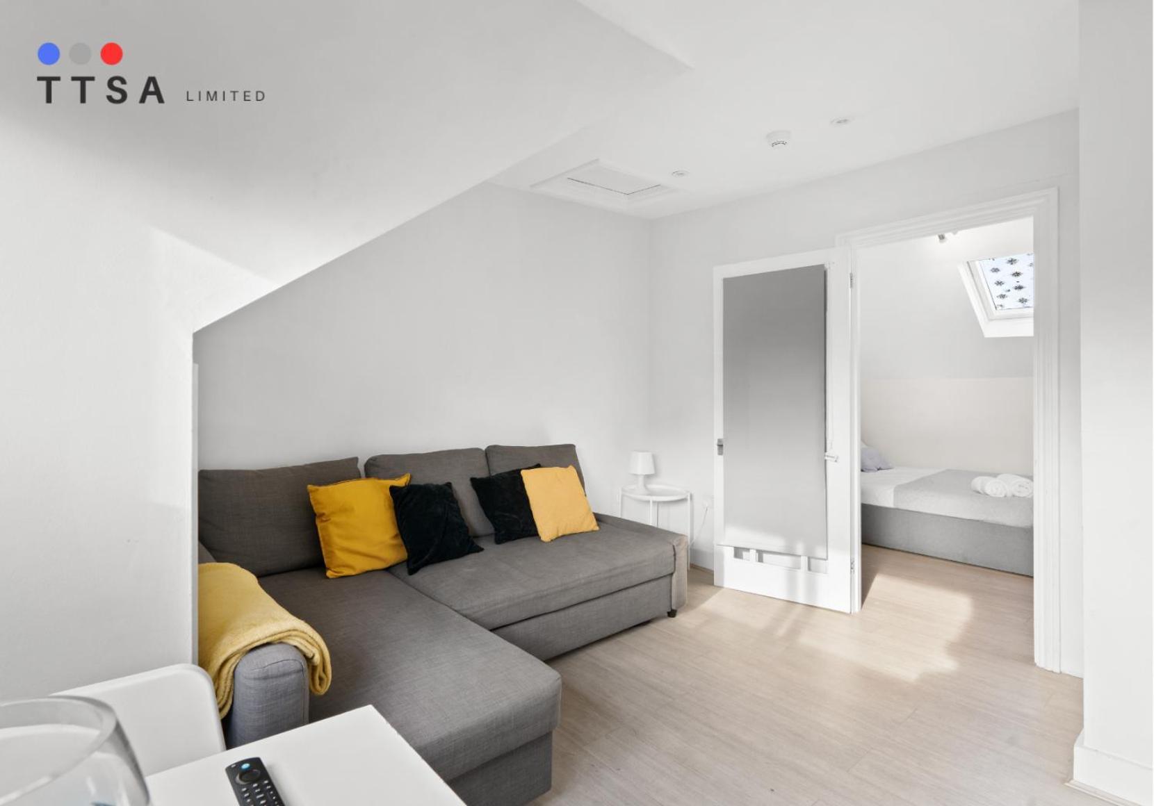 Ttsa - Essential 1 Bedroom 1 Croydon * South Norwood